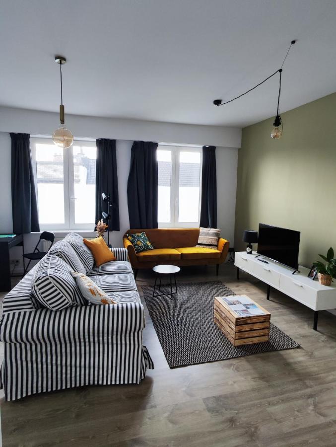 Gezellig Appartement Op Het Bruisende Zuid. Antwerpen Kültér fotó
